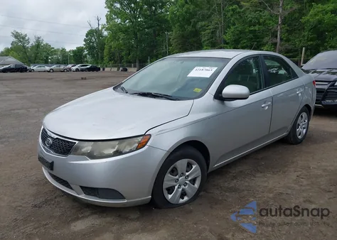 2013 Kia Forte Lx z USA, uszkodzony, nr VIN KNAFT4A29D5724932